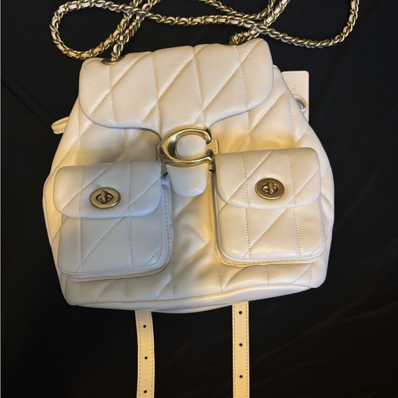 Coach Tabby Backpack with pillow quilting - Picture 1 of 5